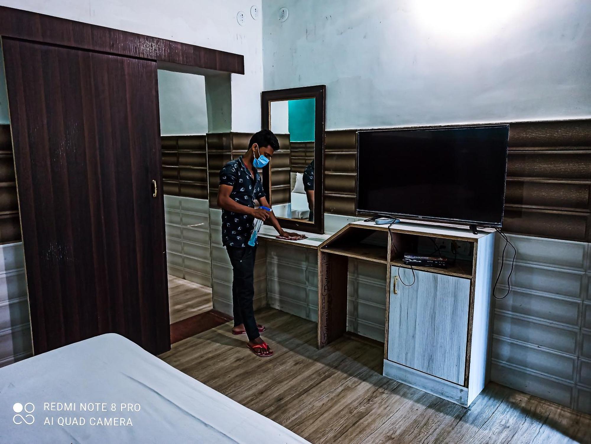 Hotel Vijay Rājgīr Habitación foto